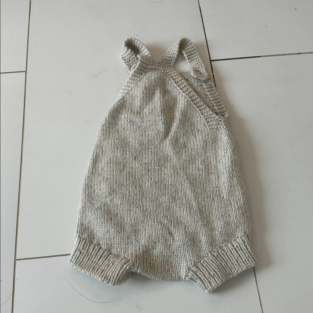 Pom Pom ivory blue Knitted Baby Romper 3/6m